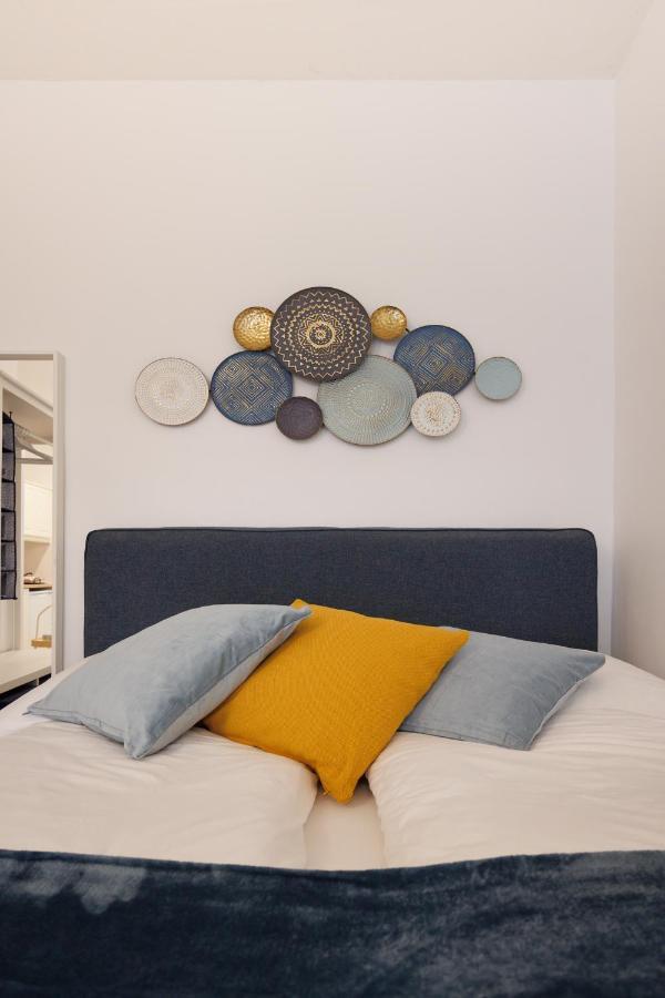 Cozy Market-Square Retreat Located In The Heart Of The 10Th District Vienna Exterior photo