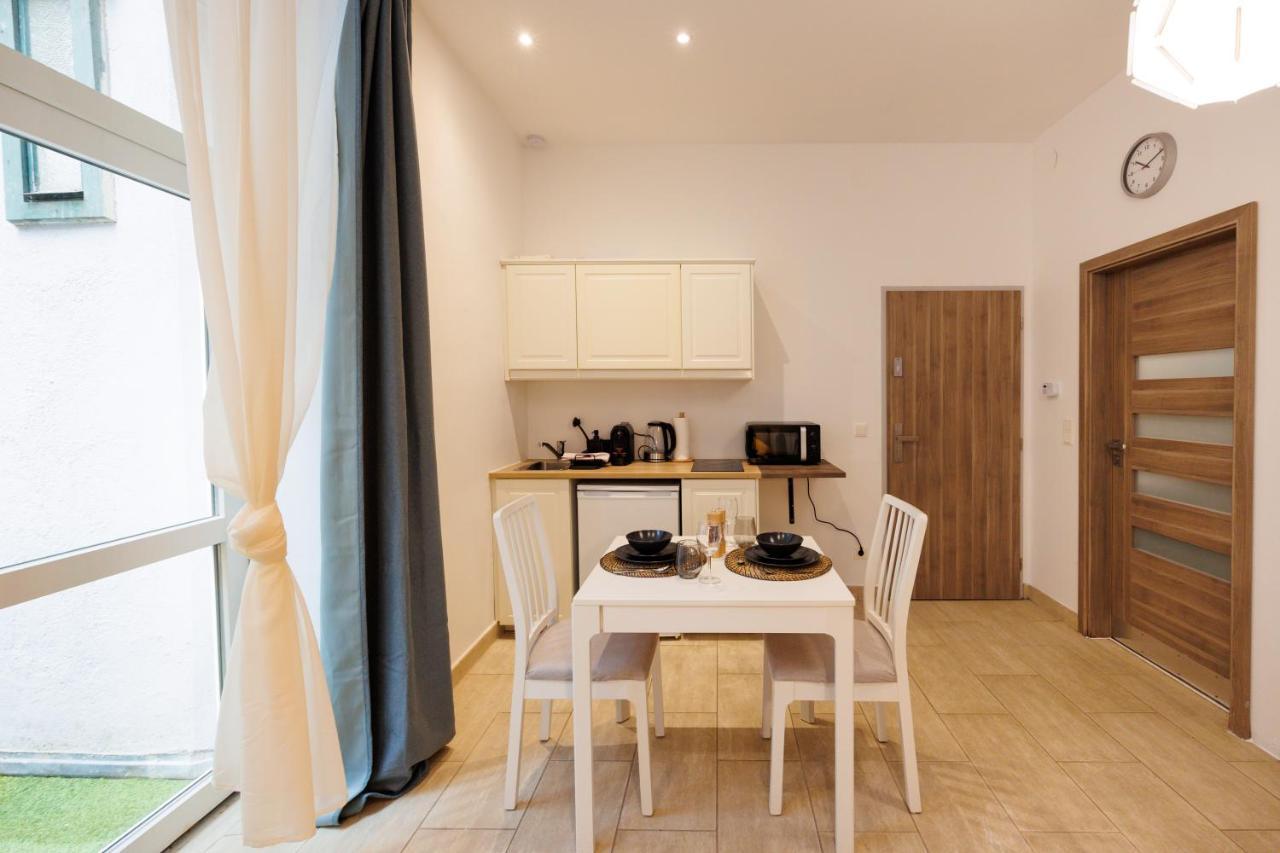 Cozy Market-Square Retreat Located In The Heart Of The 10Th District Vienna Exterior photo