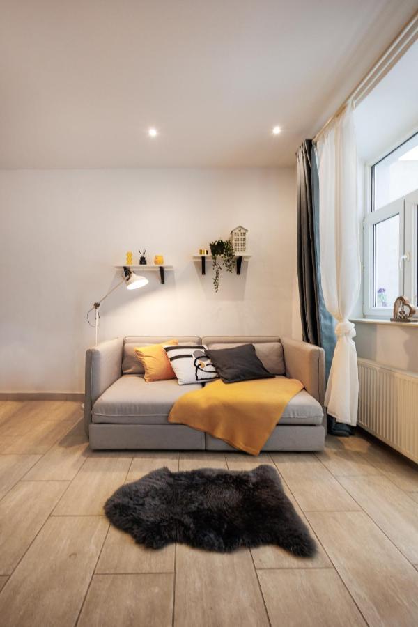 Cozy Market-Square Retreat Located In The Heart Of The 10Th District Vienna Exterior photo
